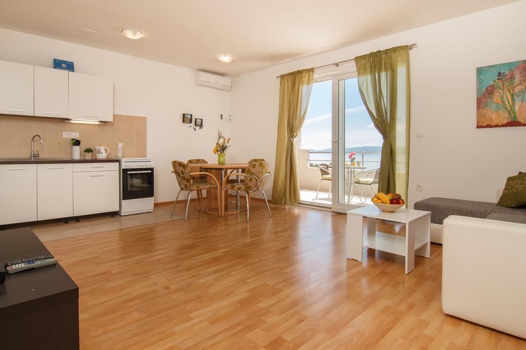 Apartments Villa Stari Koko Omis Exterior photo