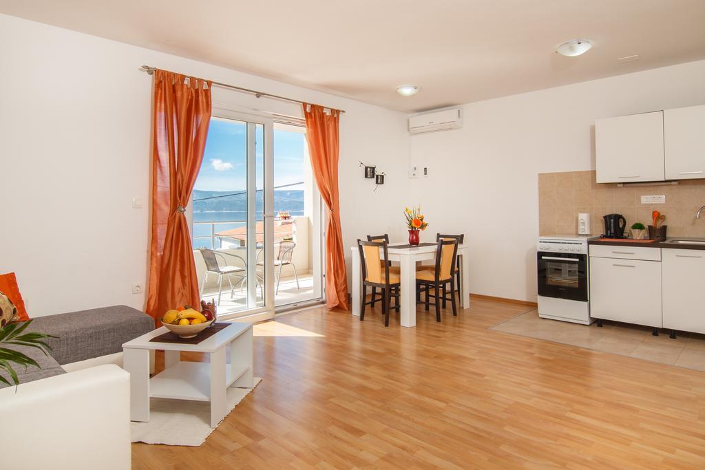 Apartments Villa Stari Koko Omis Exterior photo