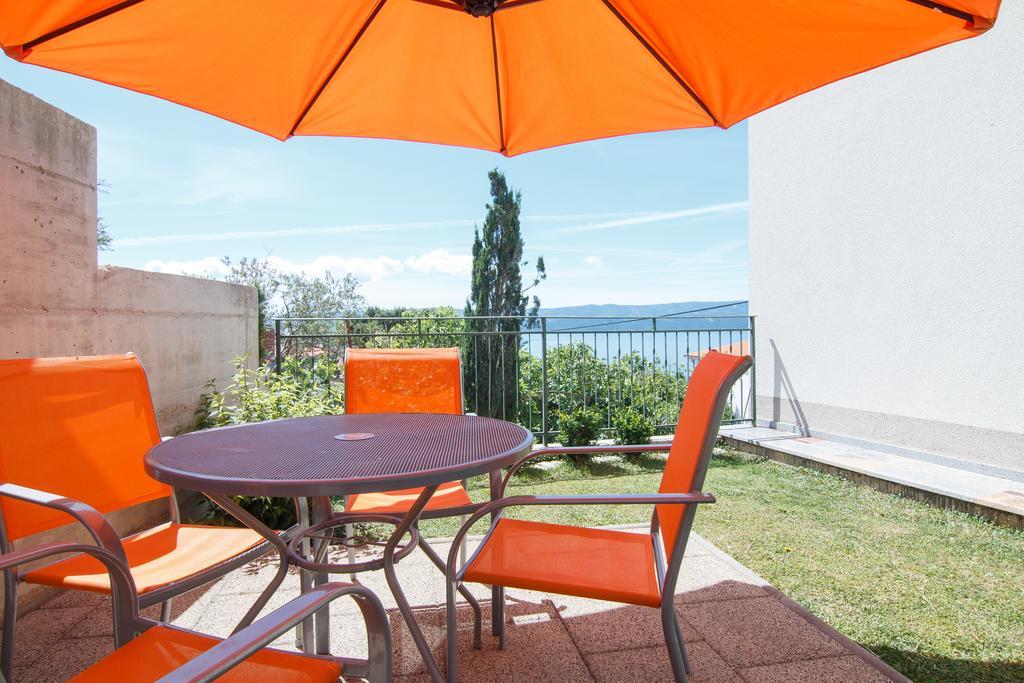 Apartments Villa Stari Koko Omis Exterior photo