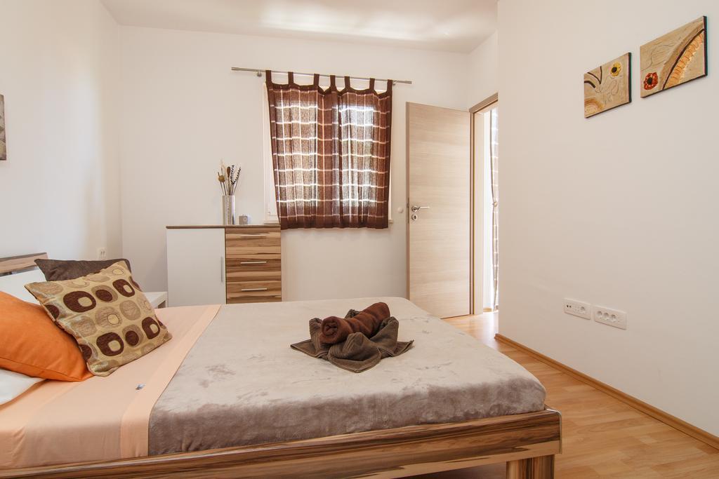 Apartments Villa Stari Koko Omis Exterior photo